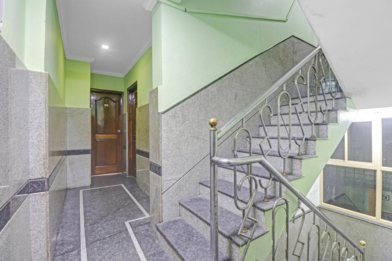 העיר בנגלור Spot On 67398 Hotel Shree Pawan Paradise מראה חיצוני תמונה